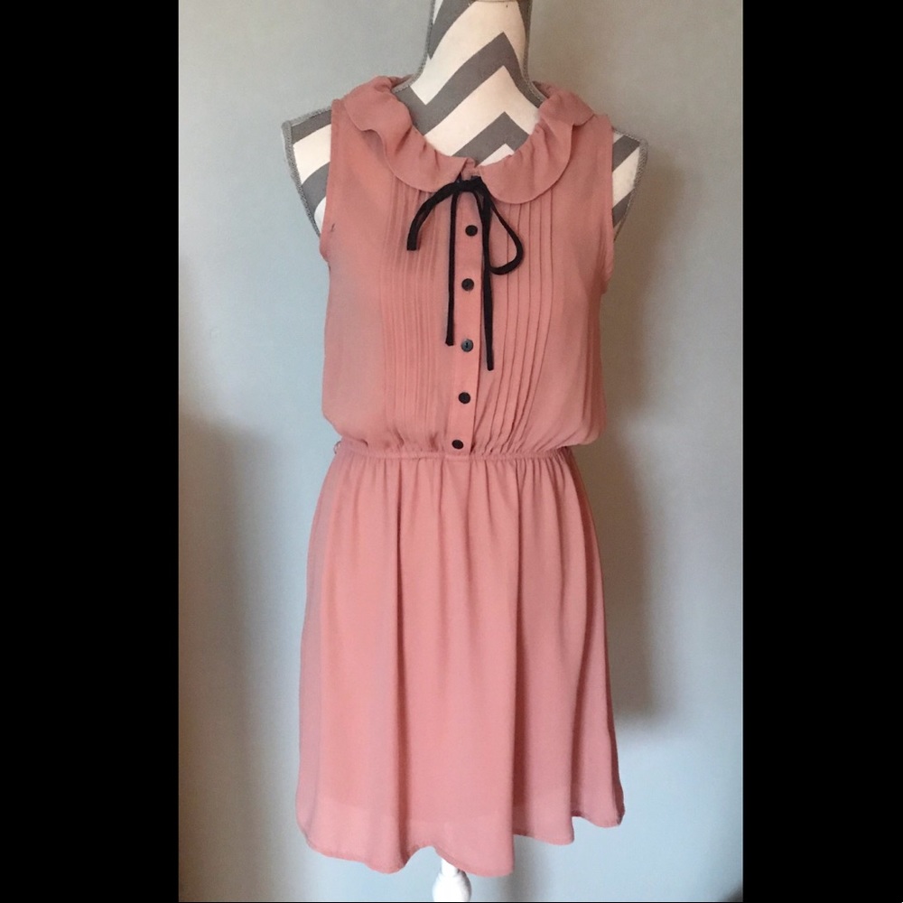 ⬇️$20 Forever 21 Vintage Style Dress